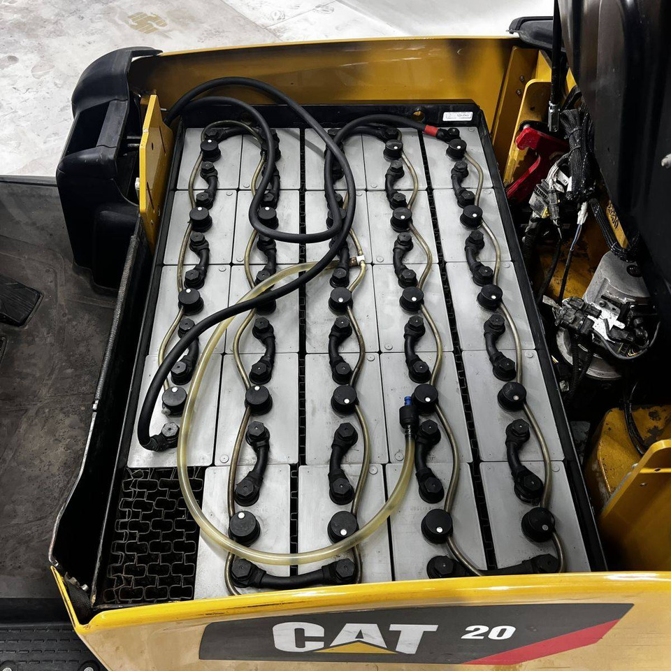 Caterpillar EP20ANT - رافعة شوكية كهربائية: صورة 4 Caterpillar EP20ANT - رافعة شوكية كهربائية: صورة 4