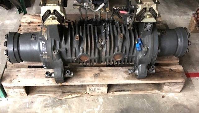 Complete Front axle for Linde E35L/ 387/ - المحور الأمامي - معدات المناولة: صورة 4 Complete Front axle for Linde E35L/ 387/ - المحور الأمامي - معدات المناولة: صورة 4