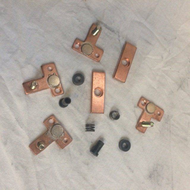 Contactor Kit for Caterpillar/Mitsubishi - النظام الكهربائي - معدات المناولة: صورة 2 Contactor Kit for Caterpillar/Mitsubishi - النظام الكهربائي - معدات المناولة: صورة 2