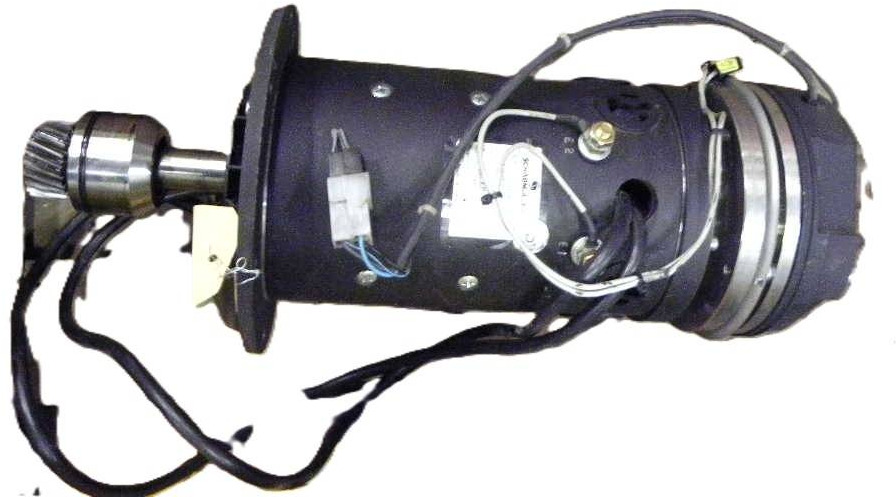 Drive motor for Toyota - المحرك و قطع الغيار - معدات المناولة: صورة 1 Drive motor for Toyota - المحرك و قطع الغيار - معدات المناولة: صورة 1