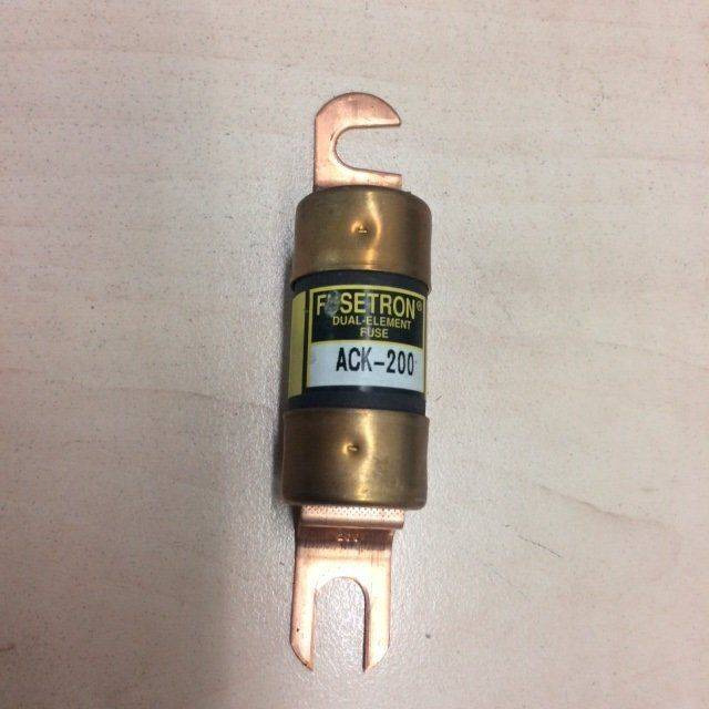 Electronic Equipment for Scrubber vacuum cleaner Nilfisk BR 850 - النظام الكهربائي - ماكينة تنظيف: صورة 3 Electronic Equipment for Scrubber vacuum cleaner Nilfisk BR 850 - النظام الكهربائي - ماكينة تنظيف: صورة 3