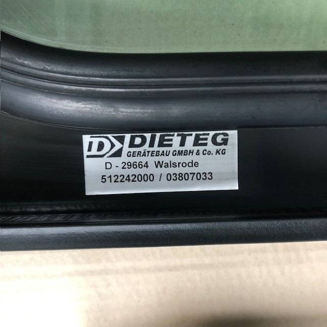 Front window for Nissan - نافذة و قطع الغيار - معدات المناولة: صورة 4 Front window for Nissan - نافذة و قطع الغيار - معدات المناولة: صورة 4
