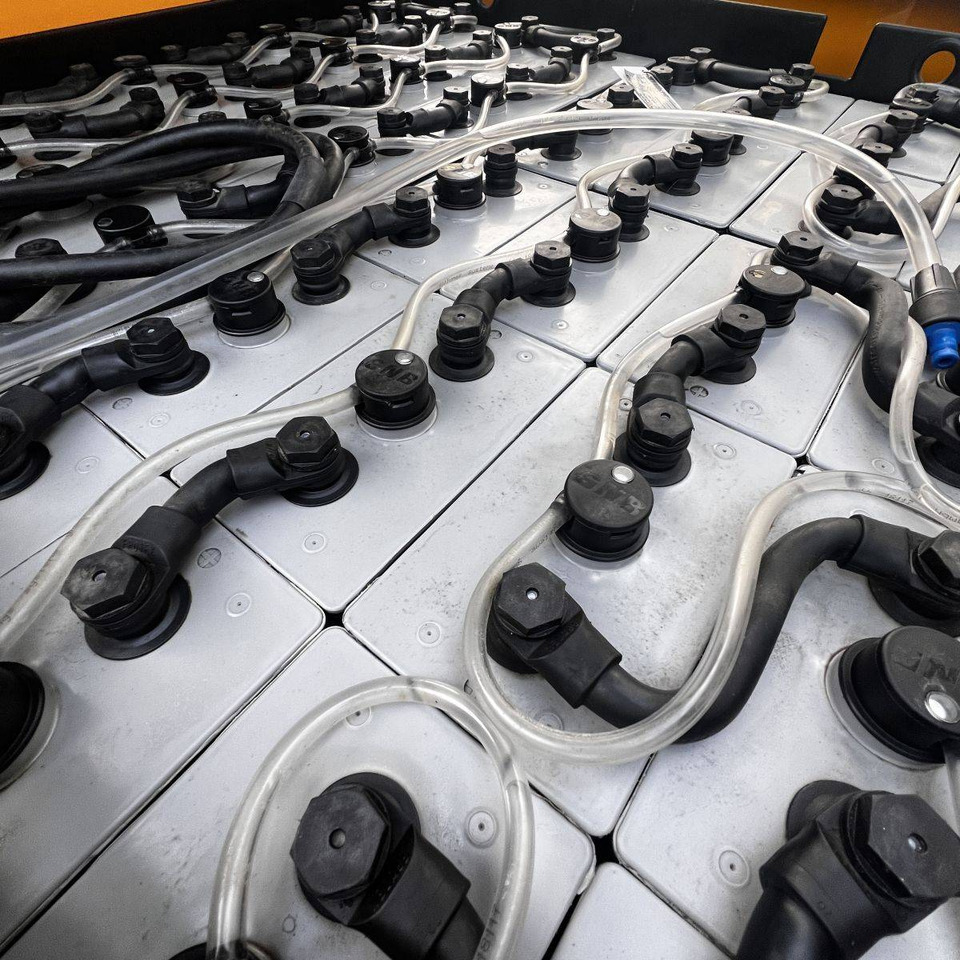 رافعة شوكية كهربائية Hyundai HX50B-9: صورة 15