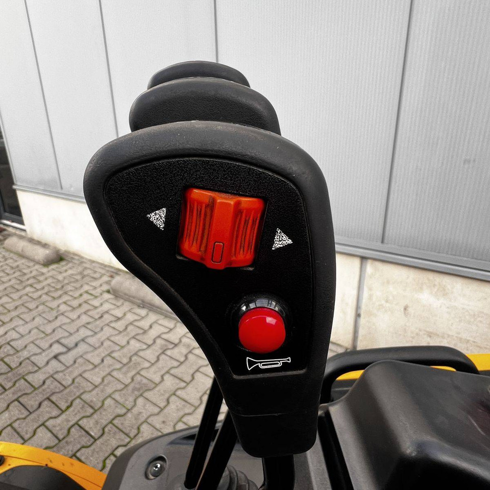 رافعة شوكية كهربائية Hyundai HX50B-9: صورة 11