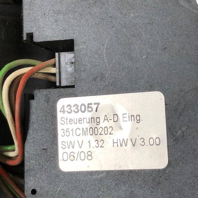 Joystick control panel for Still - النظام الكهربائي - معدات المناولة: صورة 5 Joystick control panel for Still - النظام الكهربائي - معدات المناولة: صورة 5