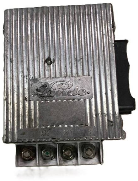 LES-40/11SC05 Steering controller - النظام الكهربائي - معدات المناولة: صورة 1 LES-40/11SC05 Steering controller - النظام الكهربائي - معدات المناولة: صورة 1