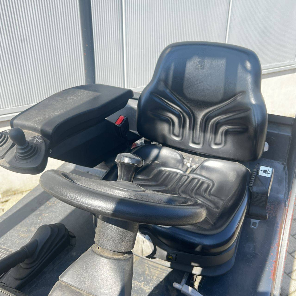 Linde E14 (335-02) - رافعة شوكية كهربائية: صورة 4 Linde E14 (335-02) - رافعة شوكية كهربائية: صورة 4