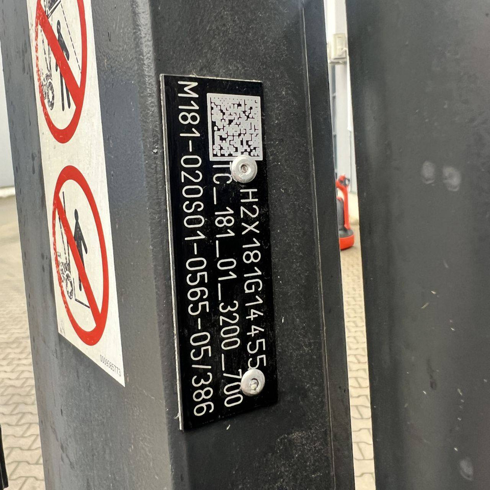 رافعة شوكية كهربائية Linde E15 (386-02) EVO: صورة 18 رافعة شوكية كهربائية Linde E15 (386-02) EVO: صورة 18
