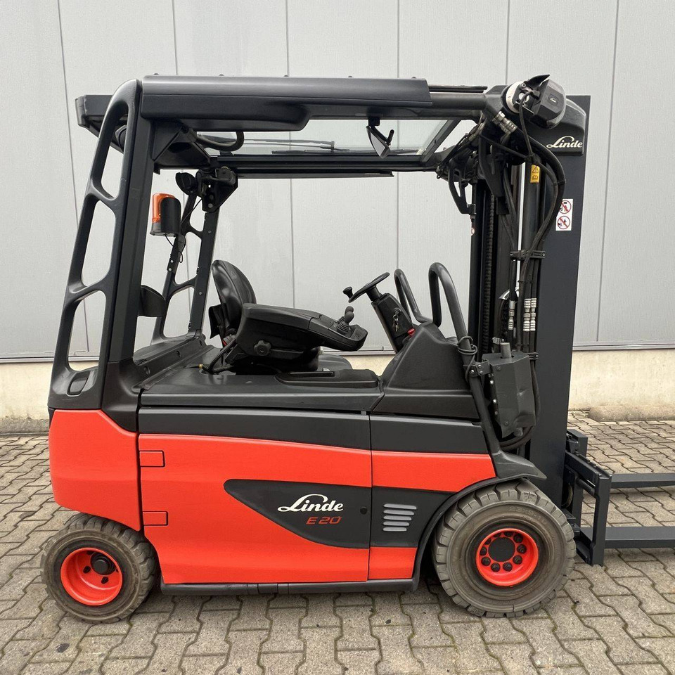 Linde E20R (387) Roadster - رافعة شوكية كهربائية: صورة 3 Linde E20R (387) Roadster - رافعة شوكية كهربائية: صورة 3