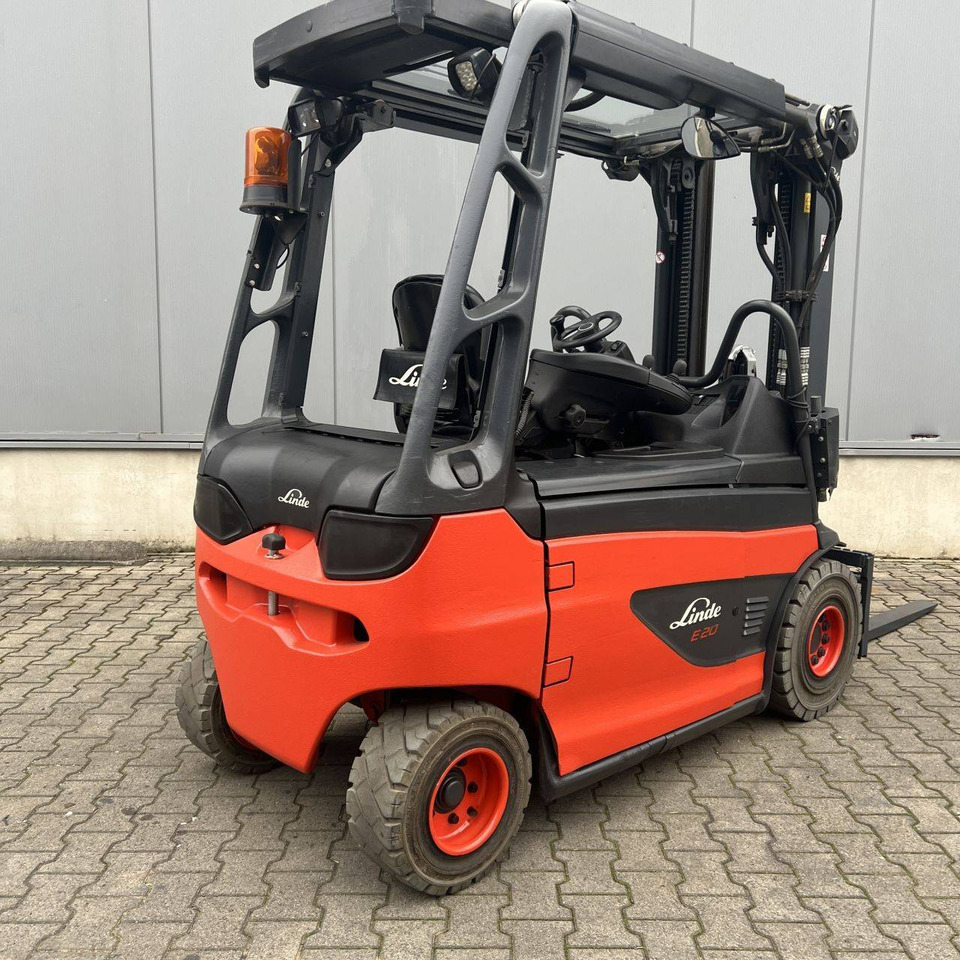 Linde E20R (387) Roadster - رافعة شوكية كهربائية: صورة 4 Linde E20R (387) Roadster - رافعة شوكية كهربائية: صورة 4