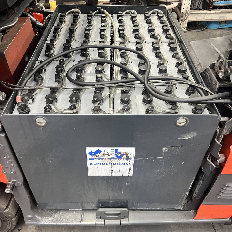 رافعة شوكية كهربائية Linde E25 (387): صورة 16