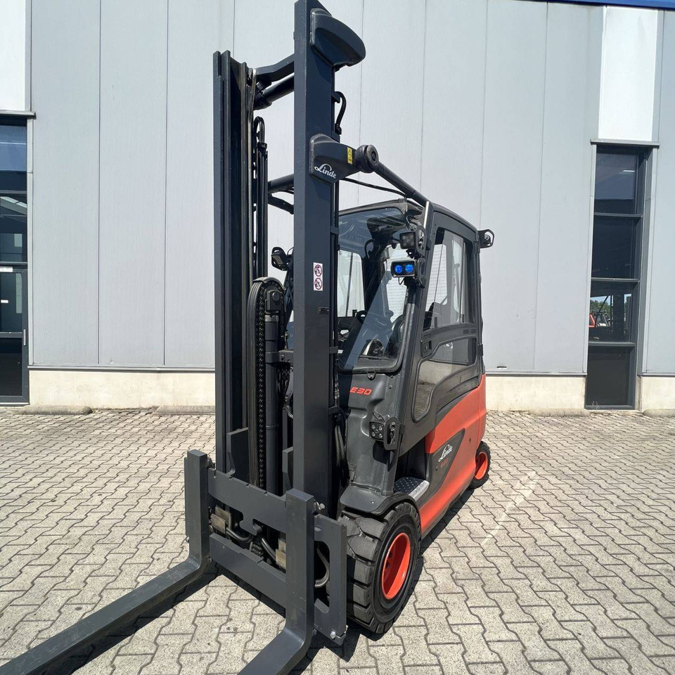 Linde E30/600 HL (387) - رافعة شوكية كهربائية: صورة 1 Linde E30/600 HL (387) - رافعة شوكية كهربائية: صورة 1