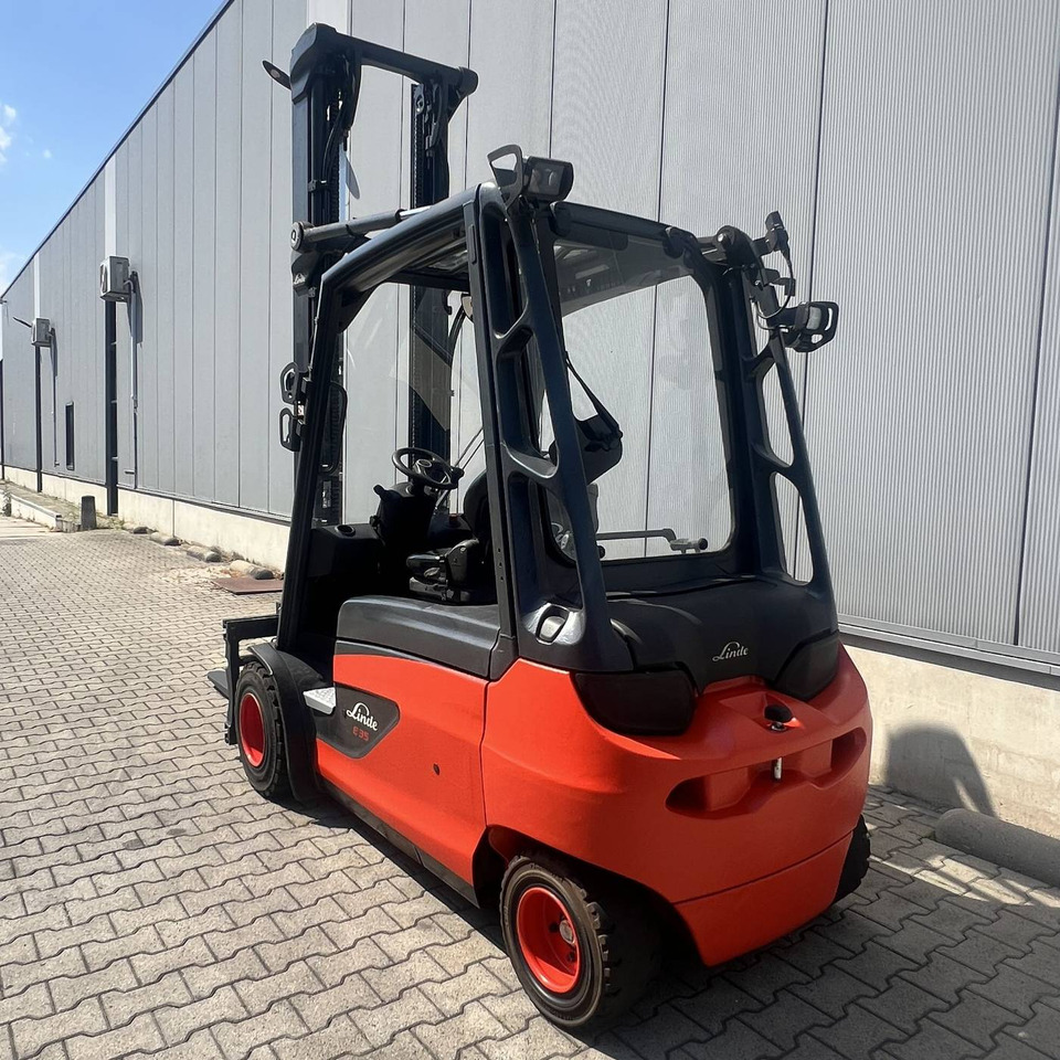 Linde E35L (387) - رافعة شوكية كهربائية: صورة 4 Linde E35L (387) - رافعة شوكية كهربائية: صورة 4
