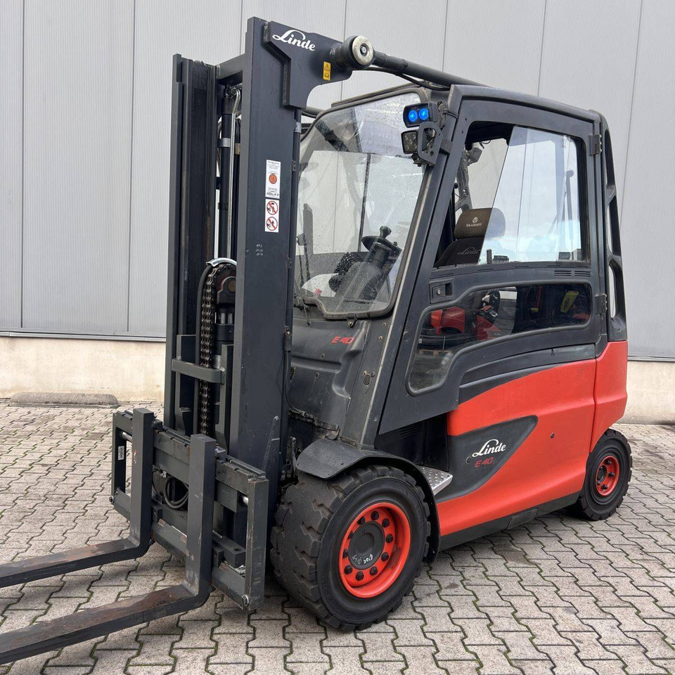 Linde E40-600HL (388) - رافعة شوكية كهربائية: صورة 1 Linde E40-600HL (388) - رافعة شوكية كهربائية: صورة 1