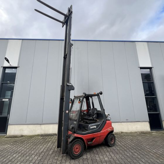 Linde H25T-03 (351) - رافعة شوكية تعمل بالغاز: صورة 4 Linde H25T-03 (351) - رافعة شوكية تعمل بالغاز: صورة 4