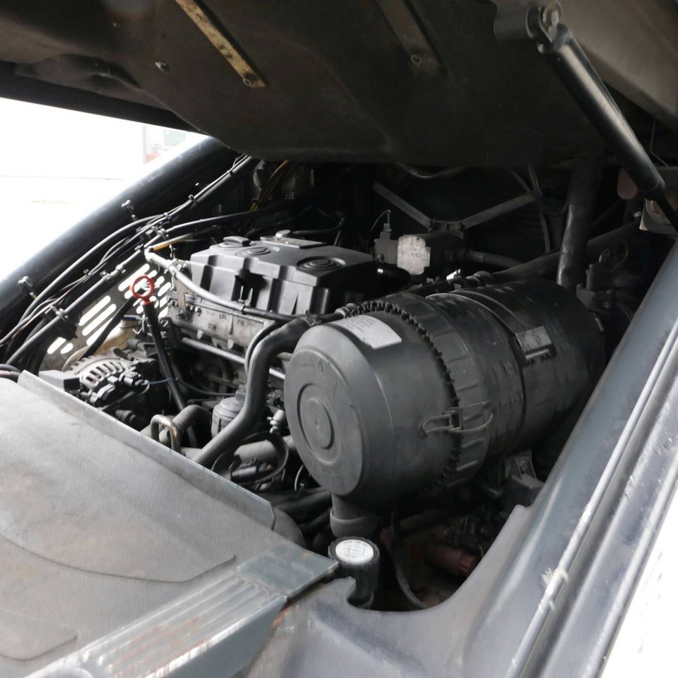 رافعة شوكية ديزل Linde H30D (393): صورة 8 رافعة شوكية ديزل Linde H30D (393): صورة 8