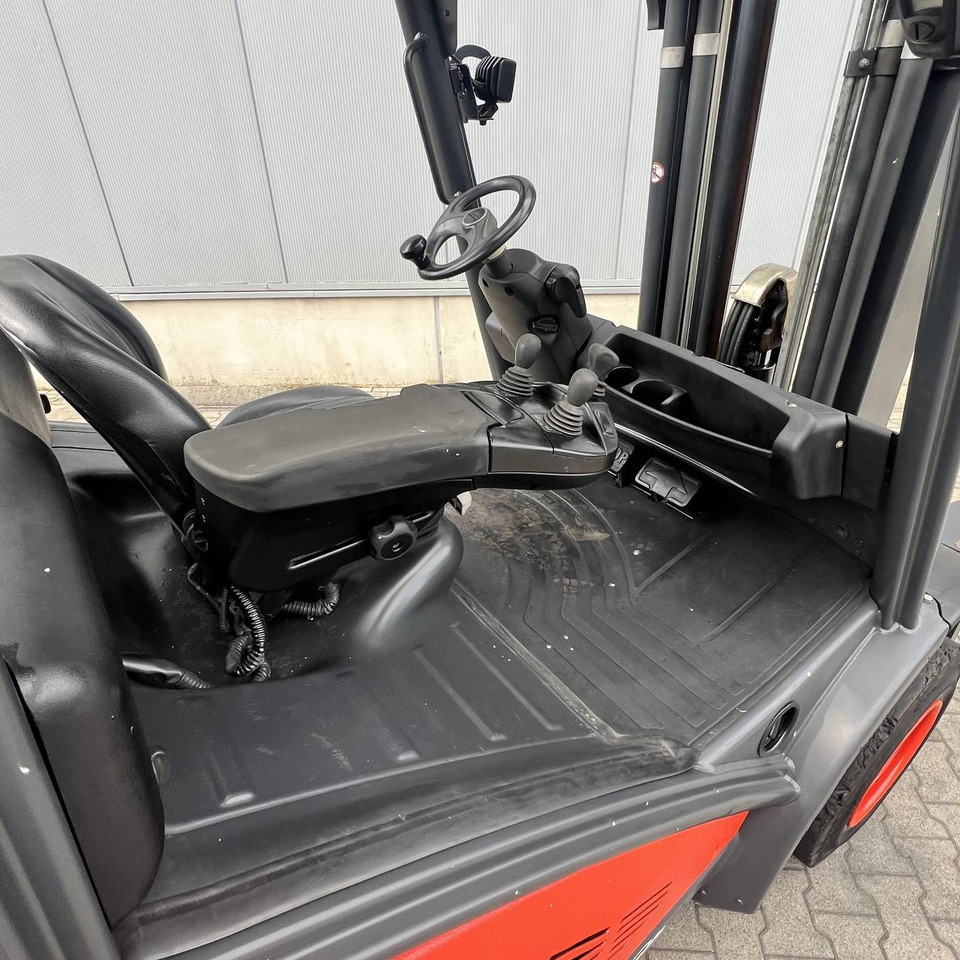 Linde H40D (394-02) EVO LOW - رافعة شوكية ديزل: صورة 4 Linde H40D (394-02) EVO LOW - رافعة شوكية ديزل: صورة 4