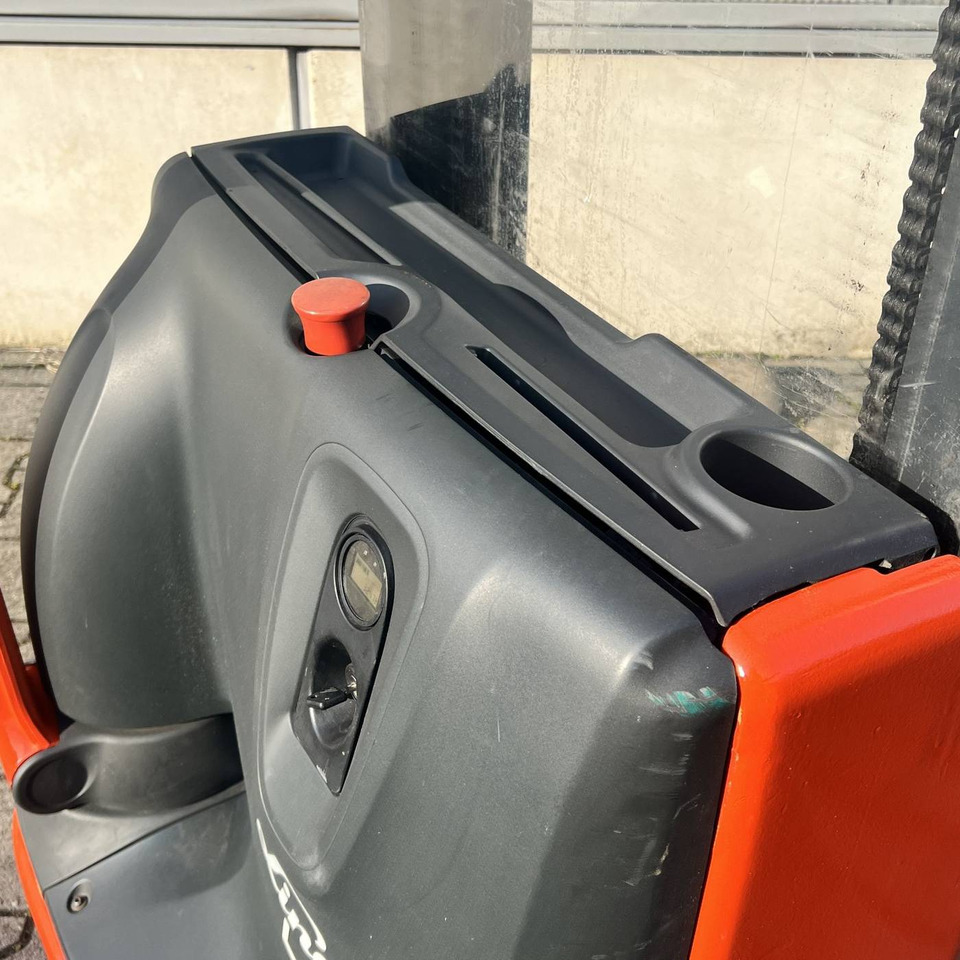 Linde L10 (1172) - آلة التكديس: صورة 4 Linde L10 (1172) - آلة التكديس: صورة 4