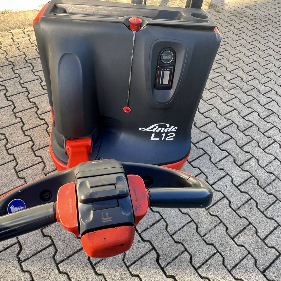 Linde L12 (1172) - آلة التكديس: صورة 3 Linde L12 (1172) - آلة التكديس: صورة 3