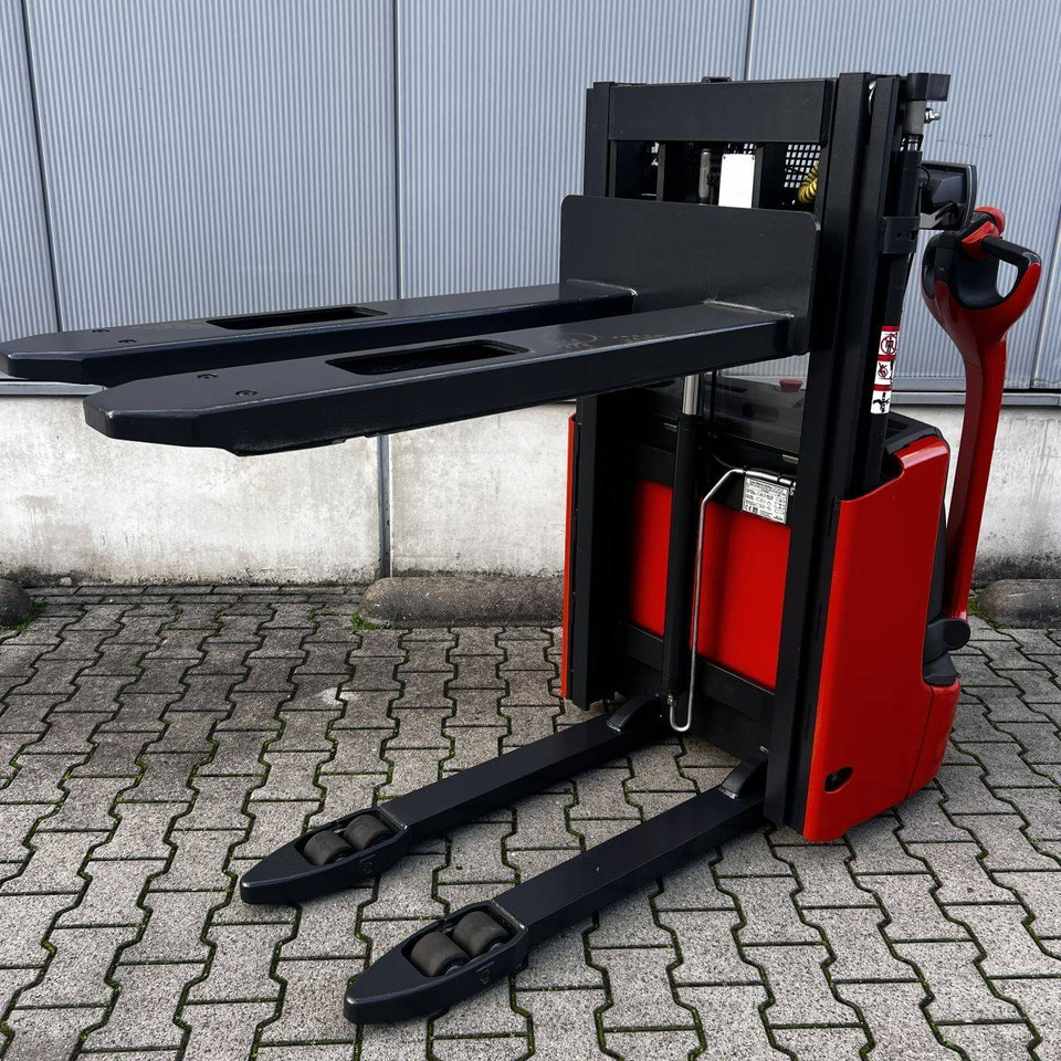 Linde L12 (1172) - آلة التكديس: صورة 5 Linde L12 (1172) - آلة التكديس: صورة 5