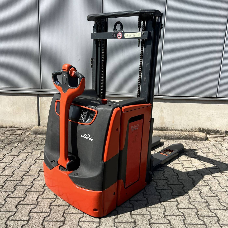 Linde L14 (1173) - آلة التكديس: صورة 1 Linde L14 (1173) - آلة التكديس: صورة 1