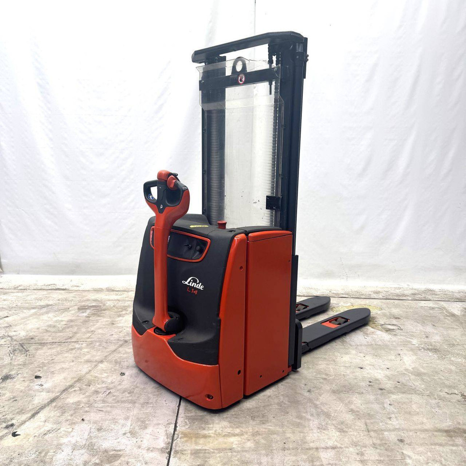 Linde L14 (1173) - آلة التكديس: صورة 1 Linde L14 (1173) - آلة التكديس: صورة 1