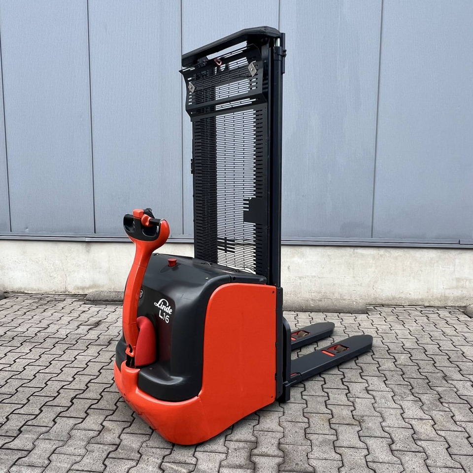 Linde L16 (372) - آلة التكديس: صورة 1 Linde L16 (372) - آلة التكديس: صورة 1