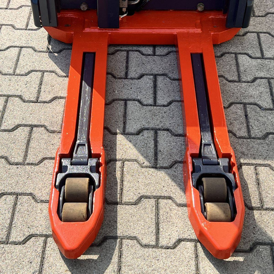 Linde L16i (372) - آلة التكديس: صورة 5 Linde L16i (372) - آلة التكديس: صورة 5