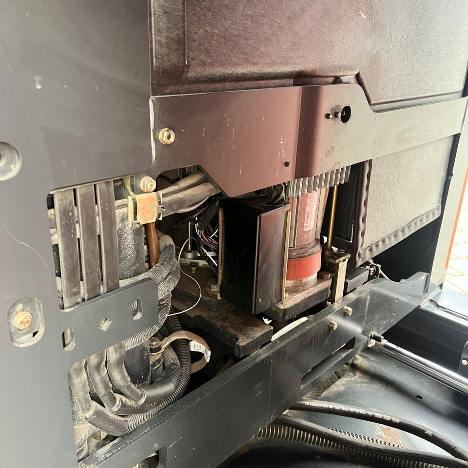 شاحنة مناوِلة Linde R16SHD-12: صورة 14 شاحنة مناوِلة Linde R16SHD-12: صورة 14