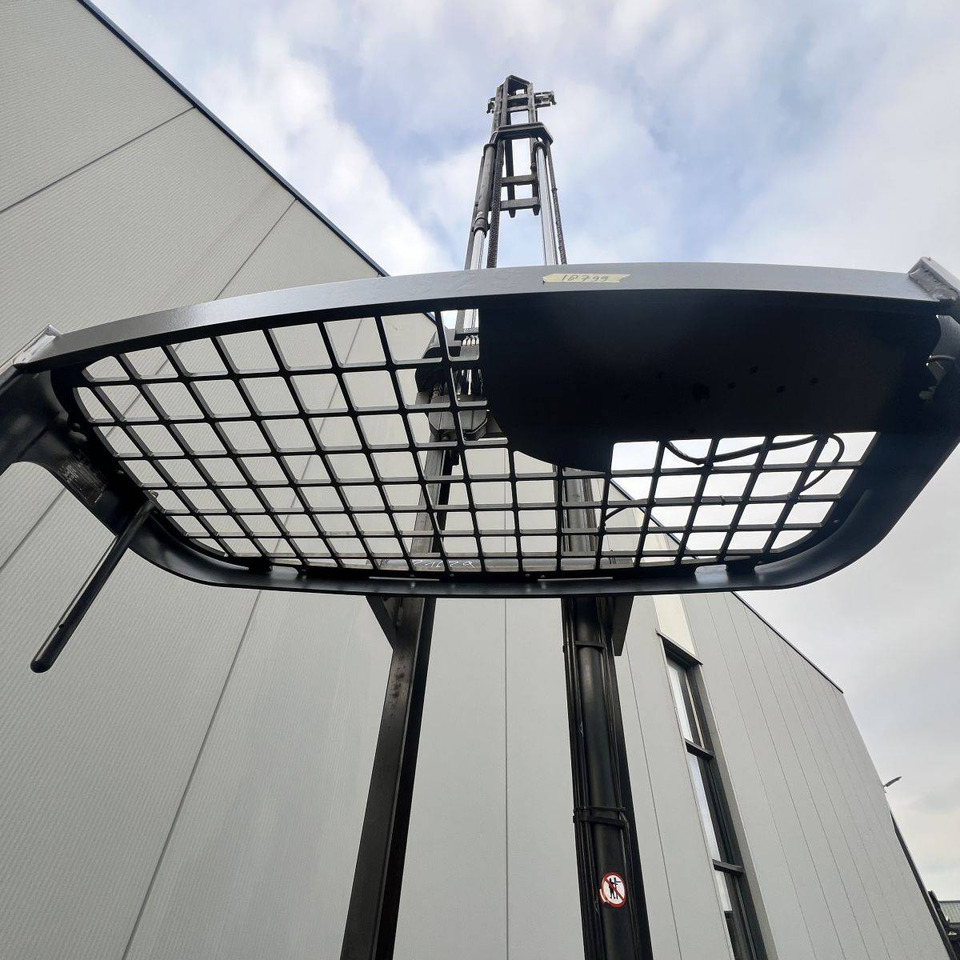 شاحنة مناوِلة Linde R16SHD-12: صورة 11 شاحنة مناوِلة Linde R16SHD-12: صورة 11