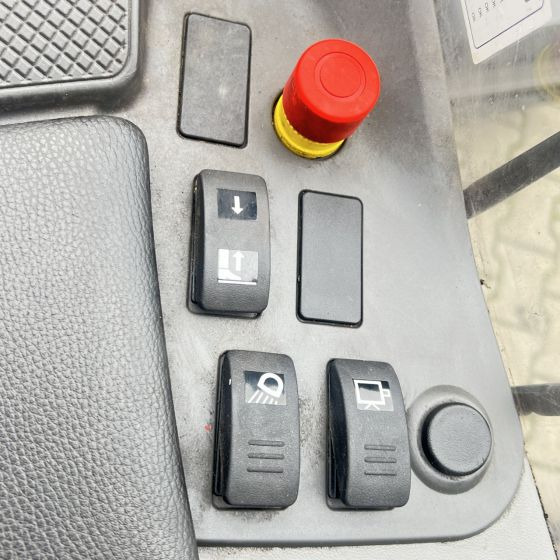 Linde R20F - شاحنة مناولة بأربعة اتجاهات: صورة 2 Linde R20F - شاحنة مناولة بأربعة اتجاهات: صورة 2