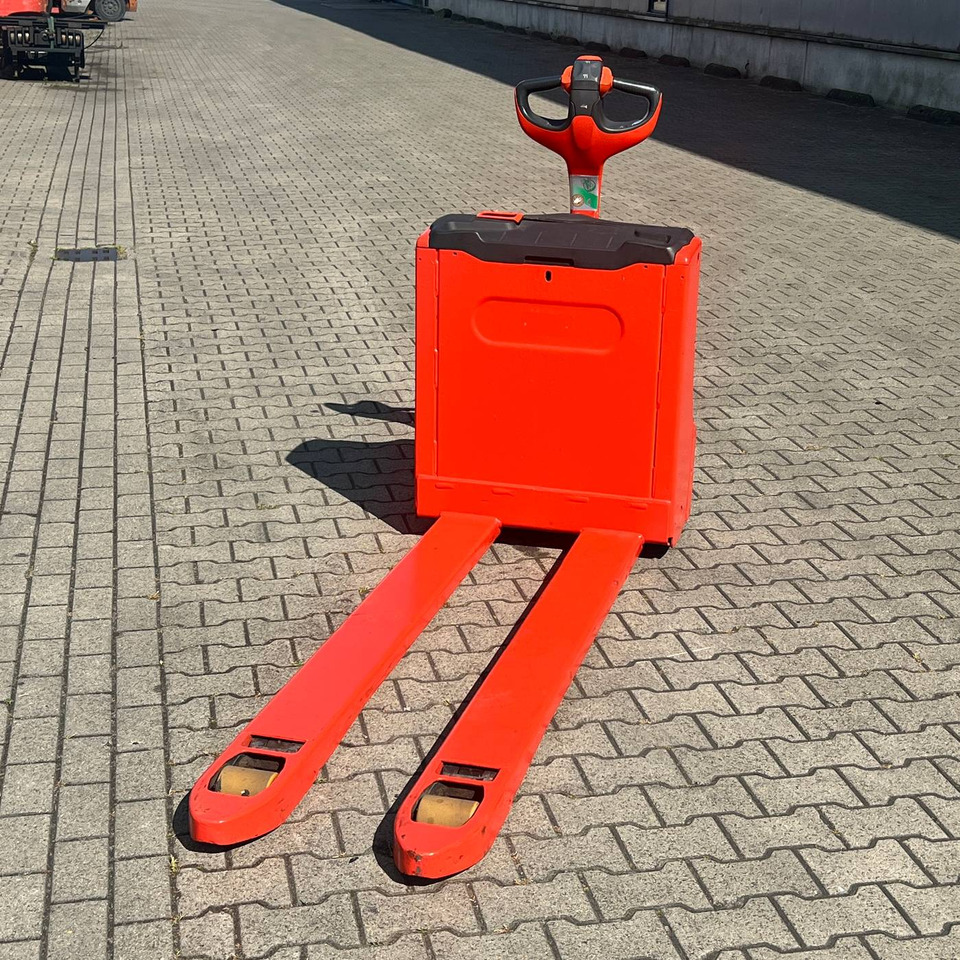Linde T16 (1152) - شاحنة باليت: صورة 2 Linde T16 (1152) - شاحنة باليت: صورة 2
