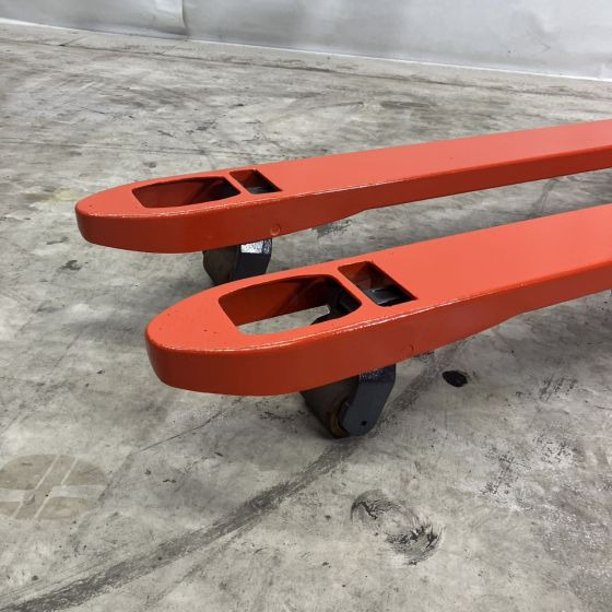 Linde T16 (1152) - شاحنة باليت: صورة 4 Linde T16 (1152) - شاحنة باليت: صورة 4