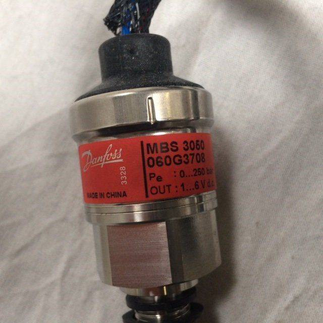 Pressure Sensor for Caterpillar - جهاز استشعار - معدات المناولة: صورة 2 Pressure Sensor for Caterpillar - جهاز استشعار - معدات المناولة: صورة 2