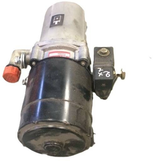 Pump unit for Komatsu - مضخة المقود - معدات المناولة: صورة 2 Pump unit for Komatsu - مضخة المقود - معدات المناولة: صورة 2