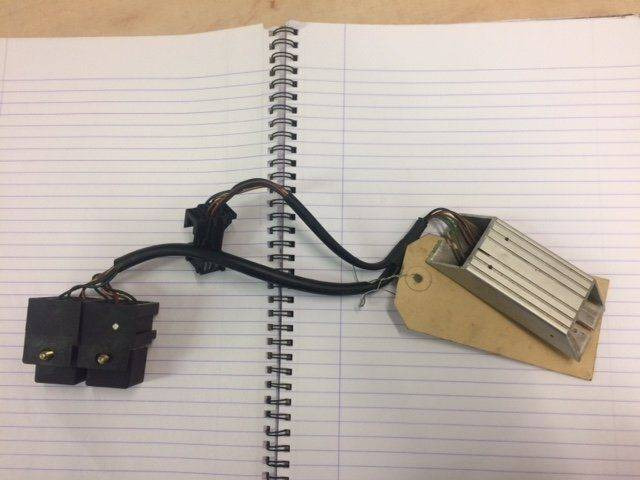 Resistor for Linde Series 335-02 - مفتاح عمود التوجيه - معدات المناولة: صورة 1 Resistor for Linde Series 335-02 - مفتاح عمود التوجيه - معدات المناولة: صورة 1