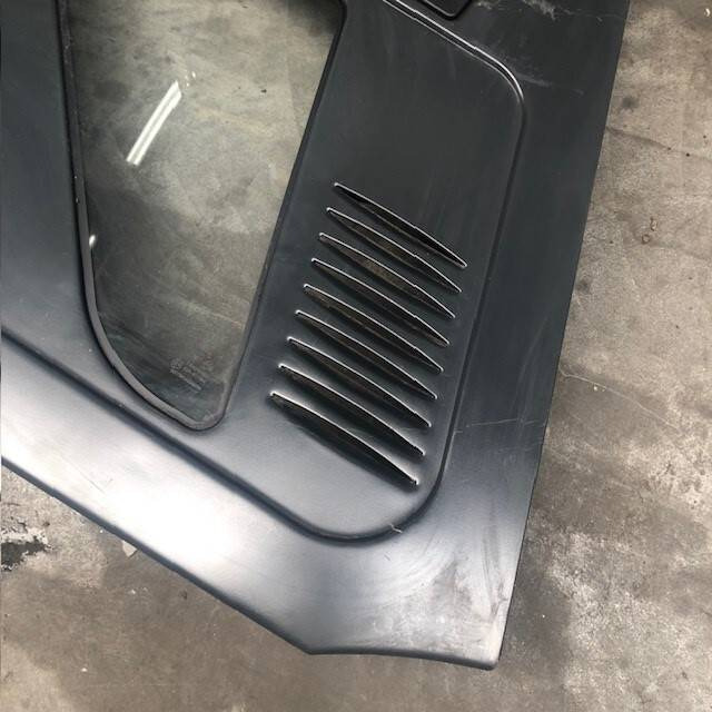 Right Door for Linde 392/393 - باب و قطع الغيار - معدات المناولة: صورة 3 Right Door for Linde 392/393 - باب و قطع الغيار - معدات المناولة: صورة 3