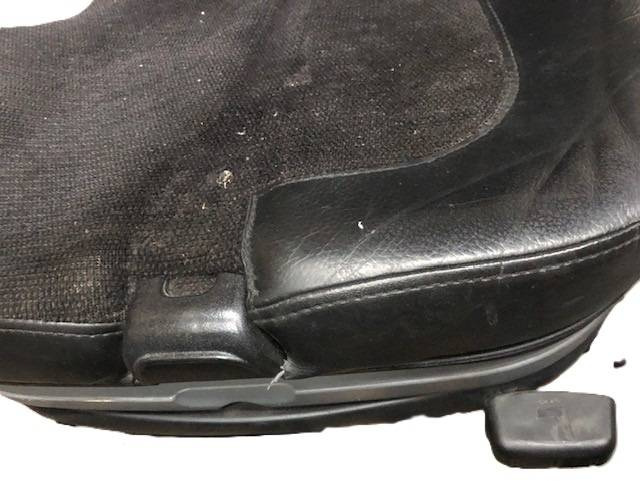 Seat for Linde 1120 series - مقعد - معدات المناولة: صورة 2 Seat for Linde 1120 series - مقعد - معدات المناولة: صورة 2