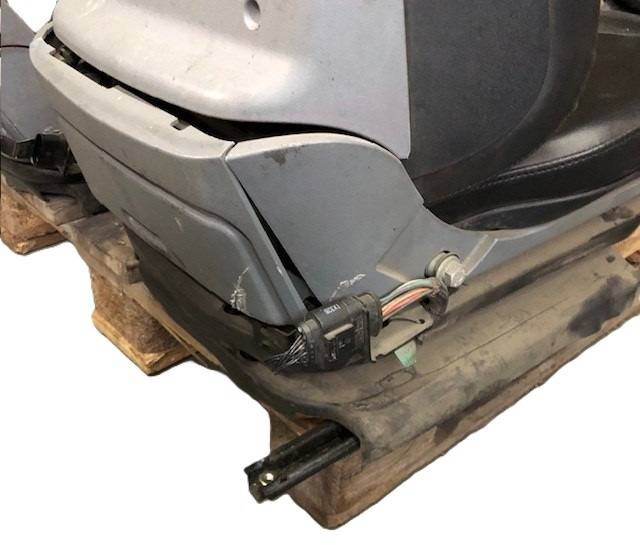 Seat for Linde 1120 series - مقعد - معدات المناولة: صورة 5 Seat for Linde 1120 series - مقعد - معدات المناولة: صورة 5