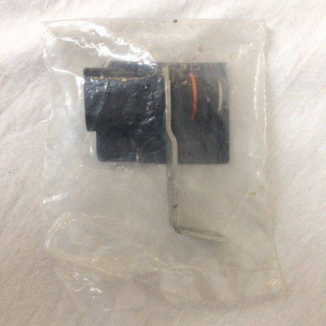 Sensor,Crank position for Caterpillar / Mitsubishi - جهاز استشعار - معدات المناولة: صورة 1 Sensor,Crank position for Caterpillar / Mitsubishi - جهاز استشعار - معدات المناولة: صورة 1