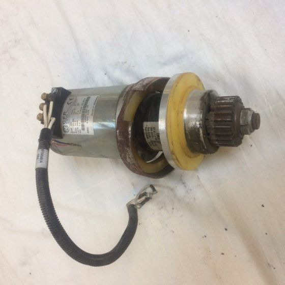 Servo motor for Atlet ALL 200 - مقود - معدات المناولة: صورة 1 Servo motor for Atlet ALL 200 - مقود - معدات المناولة: صورة 1