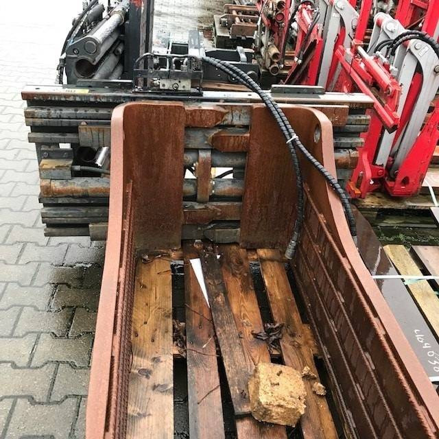 Stabau Bale Clamp - المشبك: صورة 1 Stabau Bale Clamp - المشبك: صورة 1