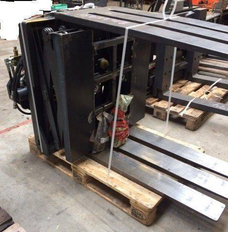 Stabau Rotator180° Pallet inverter with load pusher - ملحق: صورة 2 Stabau Rotator180° Pallet inverter with load pusher - ملحق: صورة 2