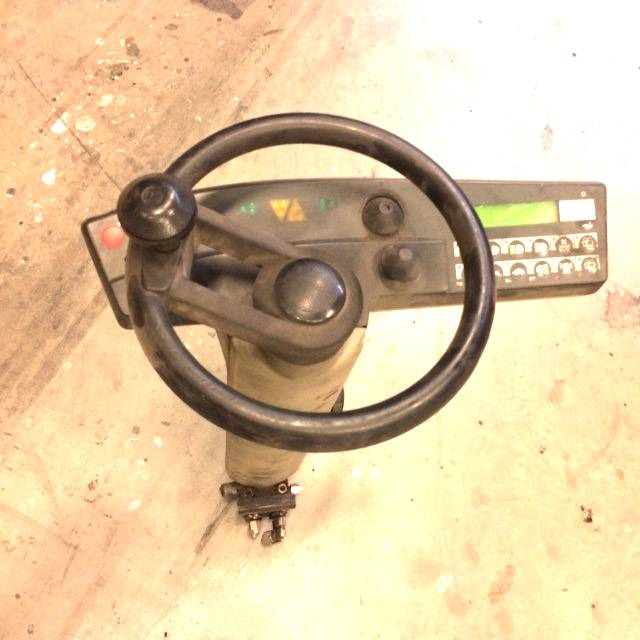 Steering column for Still R60-30 - عمود التوجيه - معدات المناولة: صورة 1 Steering column for Still R60-30 - عمود التوجيه - معدات المناولة: صورة 1
