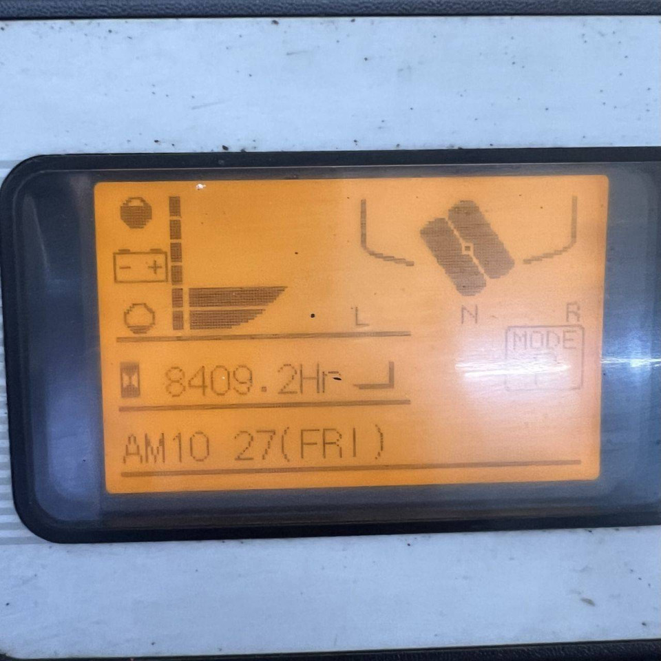 رافعة شوكية كهربائية Unicarriers AG1N1L16Q: صورة 19