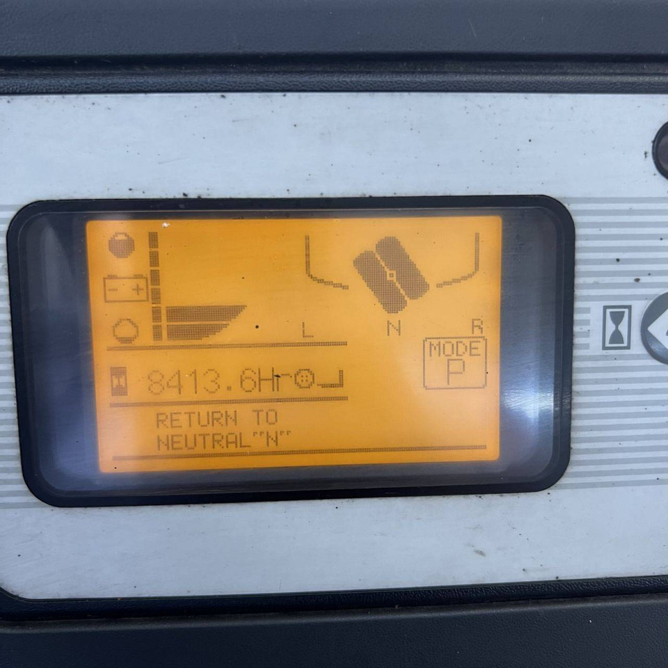 رافعة شوكية كهربائية Unicarriers AG1N1L16Q: صورة 9