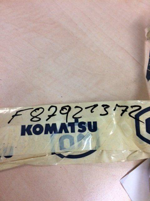 Window for OM Komatsu - نافذة و قطع الغيار - معدات المناولة: صورة 3 Window for OM Komatsu - نافذة و قطع الغيار - معدات المناولة: صورة 3