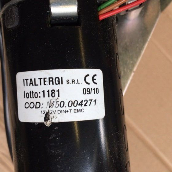 Wiper Motor 99W 12V for Caterpillar / Mitsubishi - مساحة الزجاج الأمامي - معدات المناولة: صورة 2 Wiper Motor 99W 12V for Caterpillar / Mitsubishi - مساحة الزجاج الأمامي - معدات المناولة: صورة 2