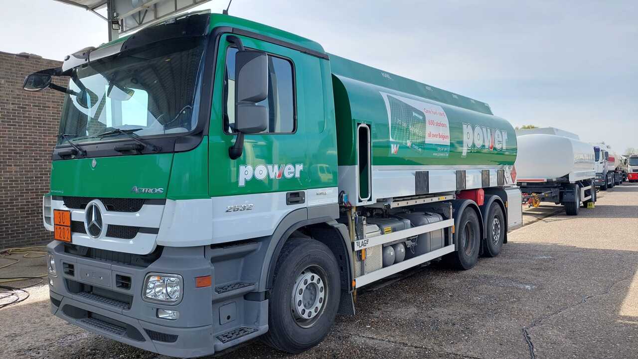 MERCEDES ACTROS - شاحنة صهريج: صورة 1 MERCEDES ACTROS - شاحنة صهريج: صورة 1