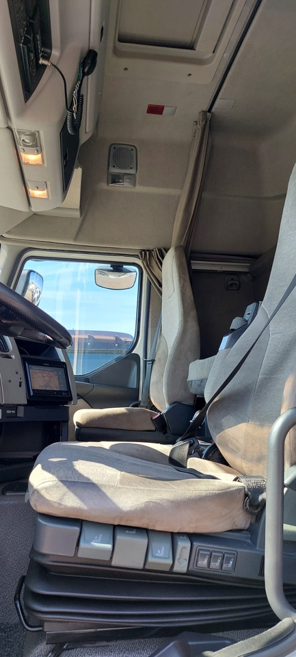 RENAULT PREMIUM 410 - وحدة جر: صورة 2 RENAULT PREMIUM 410 - وحدة جر: صورة 2